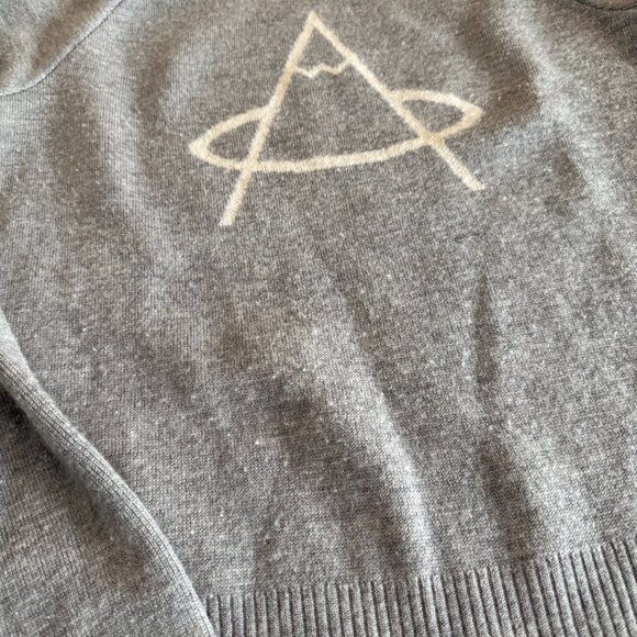 Aether Sweater - Picture 3 of 4